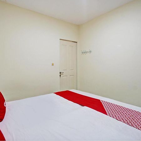 Oyo 93112 Garden Homestay 3 Merlion 수라바야 외부 사진