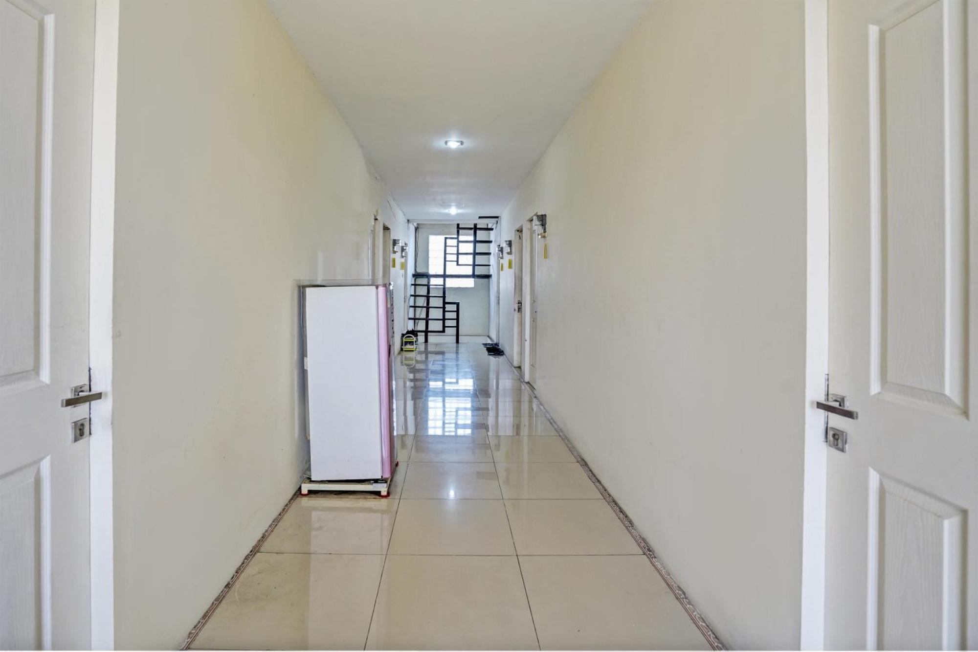 Oyo 93112 Garden Homestay 3 Merlion 수라바야 외부 사진